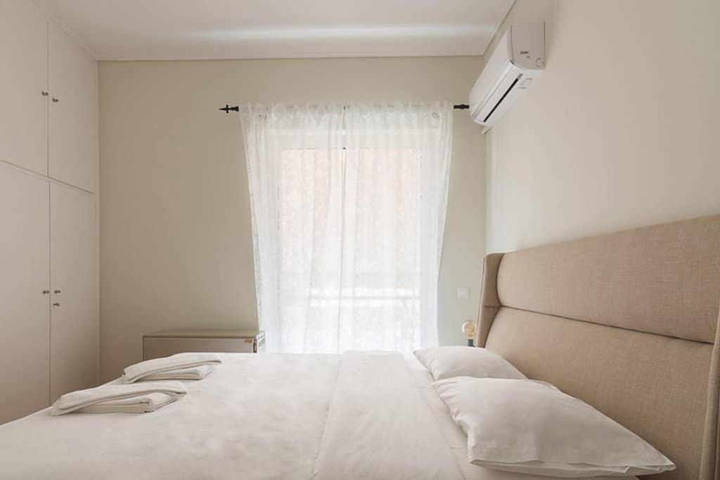 Cozy Flat With 1 Bedroom Next To Metro Station Athens Exterior photo